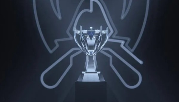 赛后采访Light：不能再被暴打了，需要呼吸一下，被暴打是无法呼吸的