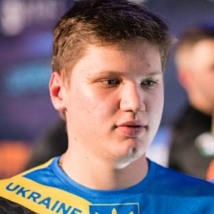 Xiaohu：我跟Weiwei正式训练才三天 没想到他今天打这么好