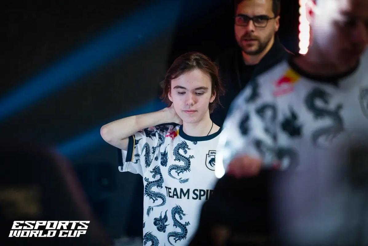 外媒统计2022年最火电竞赛事TOP10：S12断崖式领先