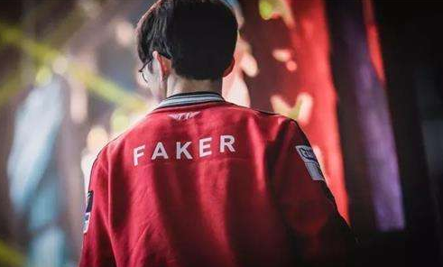 T1官方：已获电竞世界杯参赛邀请，队伍内部正在商议是否参加