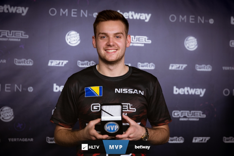 2025LPL夏季赛定组赛最数据：TES场均29分38秒登顶竞速王